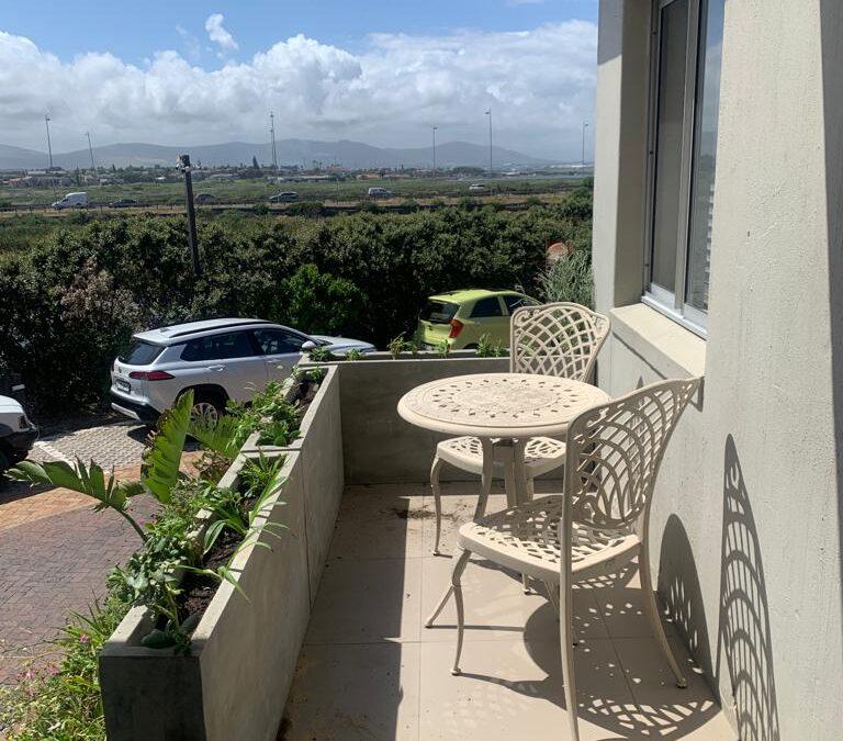 1 Bedroom Property for Sale in Dolphin Beach Western Cape